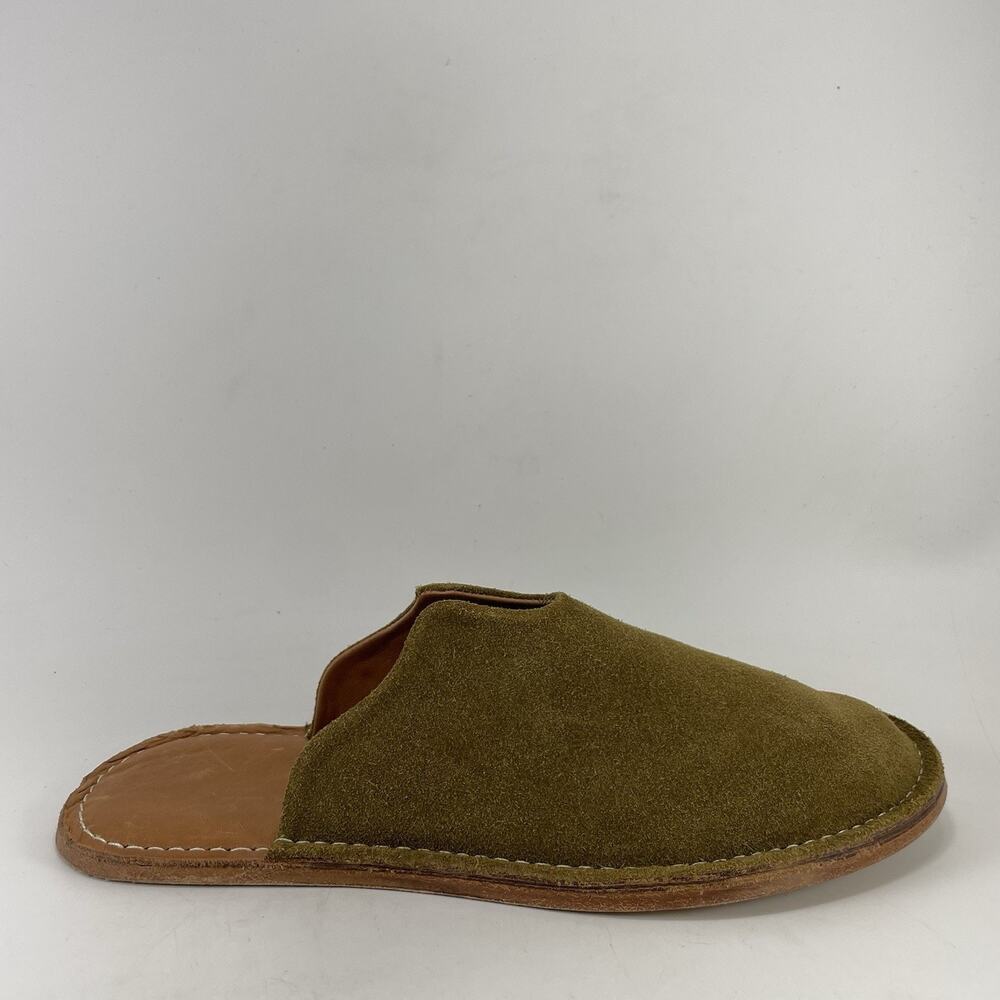 WP Standard Mr Grumpy Olive Green Suede Slippers Womens Size Large WL Size 9-10